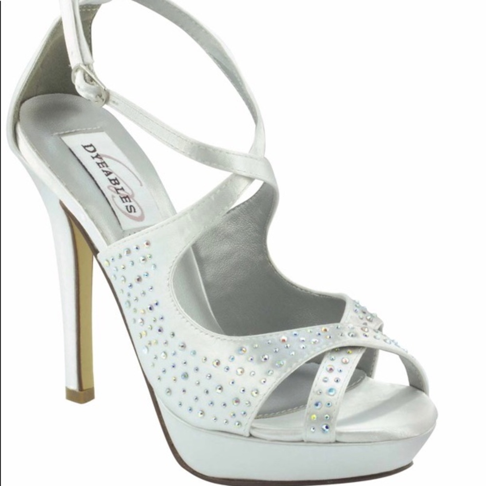 Dyeables Sonya High Heel